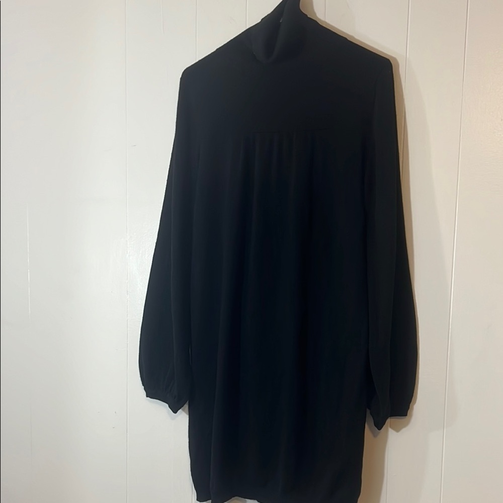 NWT Turtle Neck Sweater Black Dress Size Large